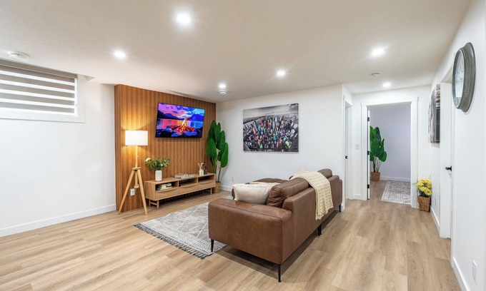 Calgary Apartment | Luxe Suite | Beautyrest Beds | Heated Bath Floor