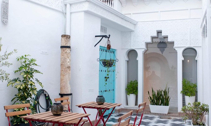 San Francisco-Ribera Apartment | Luxe Suite with Patio and Jacuzzi
