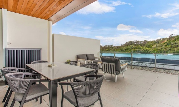 Hobsonville Apartment | Luxe Waterfront Home with Bay Views and Carpark