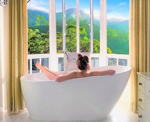 Nuwara Eliya Villa | Luxe Wilderness - Private Villas, Free Breakfast, 2km from City Centre