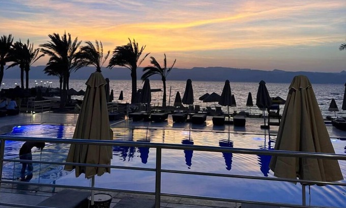 Aqaba Hotel | Luxotel Aqaba Beach Resort & Spa Only 15 years plus