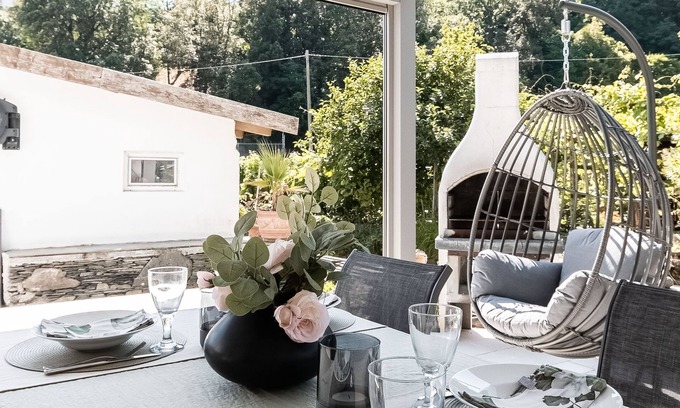 Cavi House | Luxuriöses Ferienhaus in Alleinlage mit Garten für Ihren Perfekten Strandurlaub