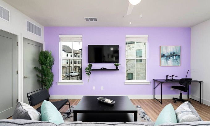 Pflugerville Apartment | Luxurious 1BR Gem – Steps from the Action