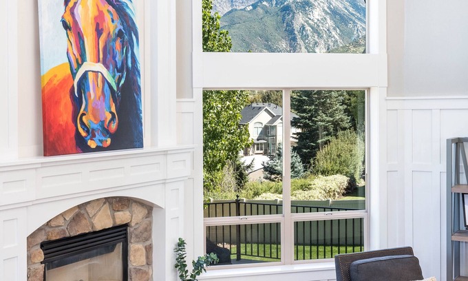 Sandy House | Luxurious 8-Bedroom Mountain Retreat Near Wasatch Mountains