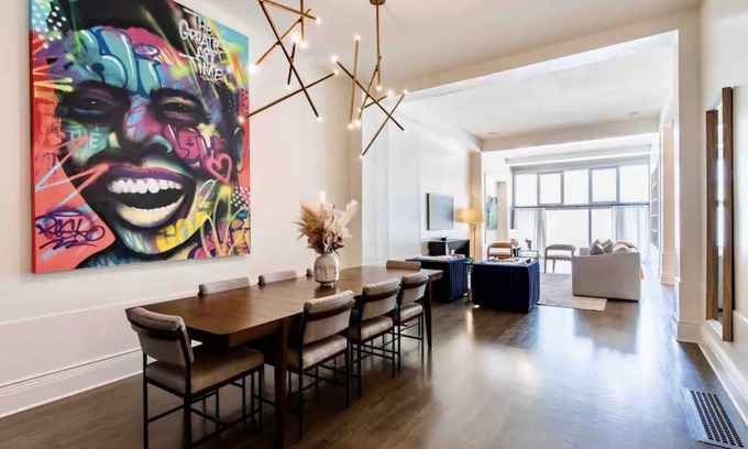 Downtown Louisville House | Luxurious and Cozy Urban Retreat at the Heart of the Bourbon Trail!