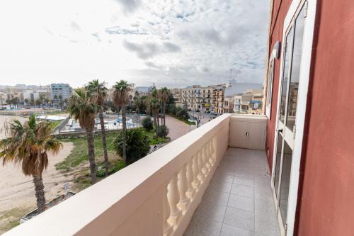 Birzebbuga Apartment | Luxurious Beach Apartment