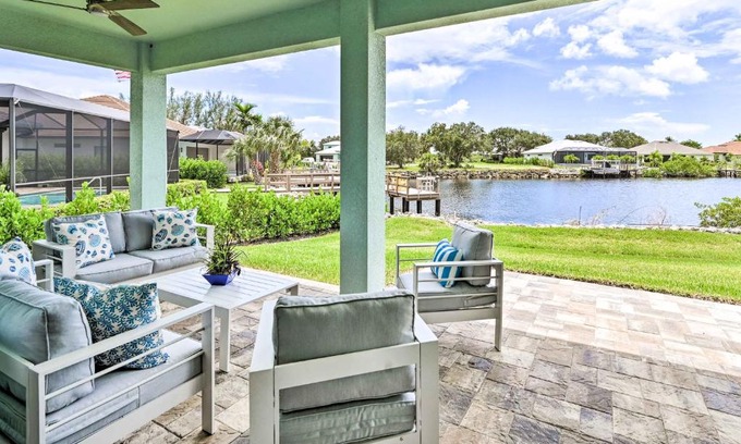Naples House | Luxurious Canal-Front Retreat with Game Room!