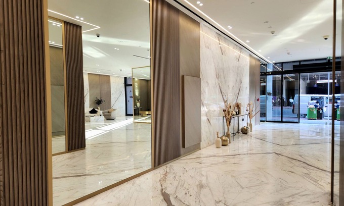 Al Quoz Apartment | Luxurious Comfort in JVC