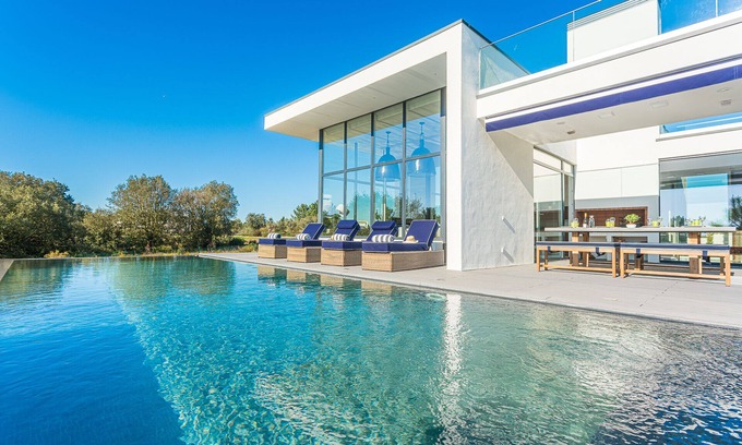 Quinta Do Conde Villa | Luxurious contemporary villa in Quinta do Peru Golf Resort