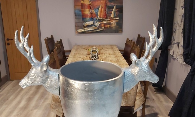 Cowes Cottage | Luxurious Cottage in Cowes - Jersey Cottage