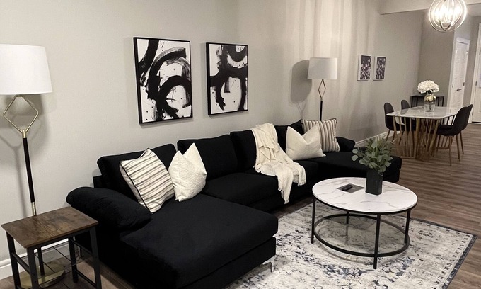 Southwest Edmonton House | Luxurious,Cozy and Brand new House