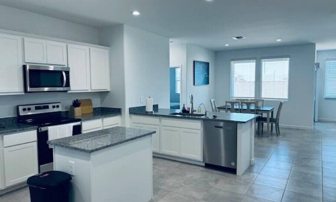 Pinal County House | Luxurious Cozy at Eastmark Mesa -Near Mesa Airport