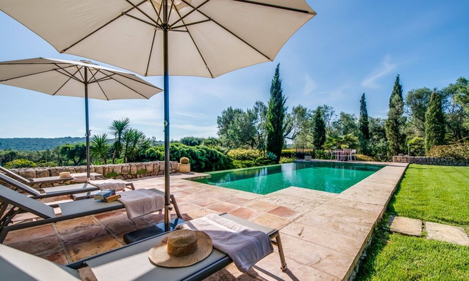 Maria de la Salut House | Luxurious Finca, Impressive Views, Infinity Pool. COVID-FREE ZONE