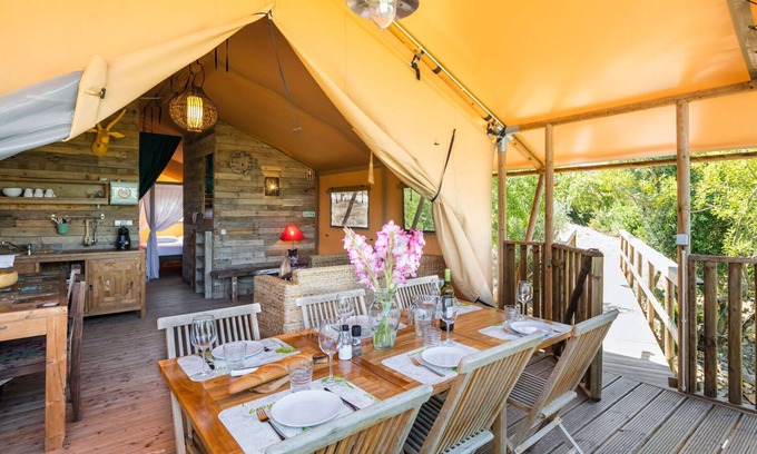 Poco Partido Resort | Luxurious glamping tent with balinese influences up to 6p.