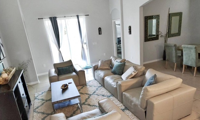 Riverview House | Luxurious home with zen energy. Experience joy.