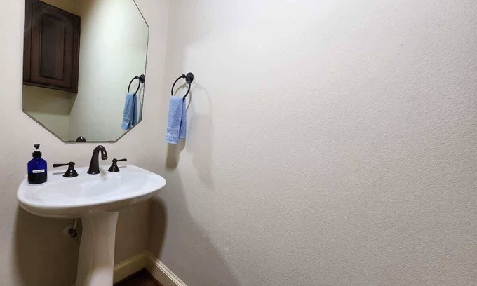Woodlake - Briar Meadow House | Luxurious House Private Jacuzzi 5 Beds