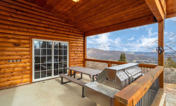 Virgin Cabin | Luxurious Kolob Cabin