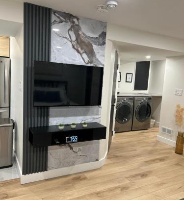 Pickering Apartment | Luxurious modern basement apartment