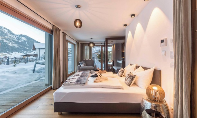Ortisei Ski Chalet | Luxurious Paruda Mountainchalet with Mountain View, Wi-Fi