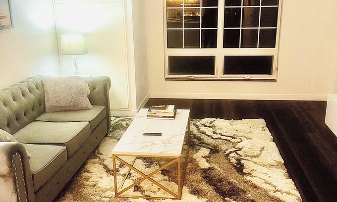 Fargo Apartment | Luxurious Pet-friendly Downtown Apartment