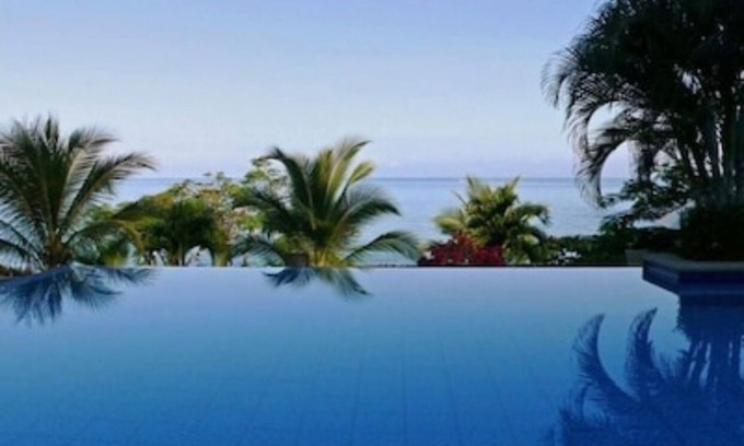 El Ocotal Villa | Luxurious private villa with breathtaking views & beautiful resort amenities