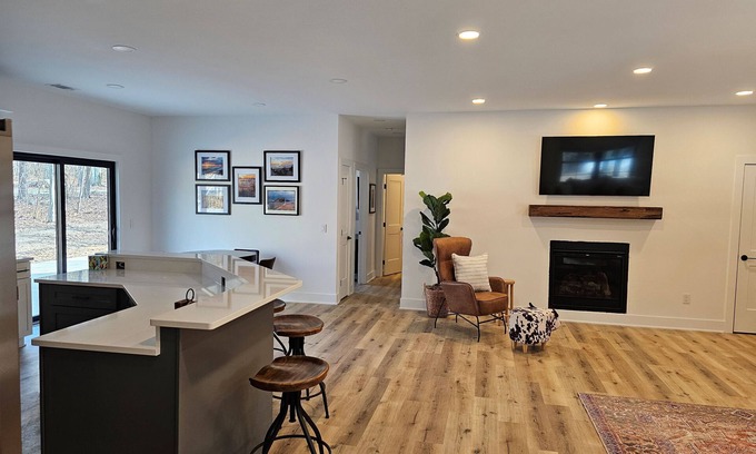 Mears House | Luxurious Silver Lake/Dunes Brand New Home