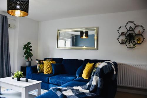 Milton Keynes Apartment | Luxurious & Spacious 2 bed Apartment in Milton Keynes