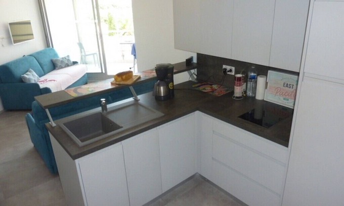 Carnon-Plage Apartment | LUXURIOUS STUDIO 2 people with parking