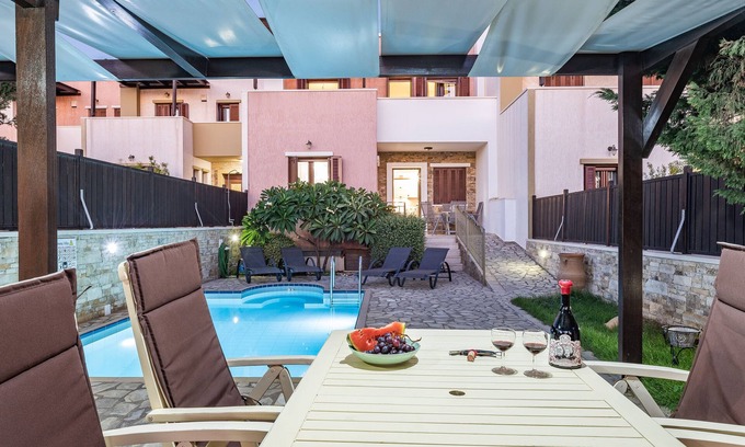 Pilalimata Villa | Luxurious Villa with Private pool, ideal for Families
