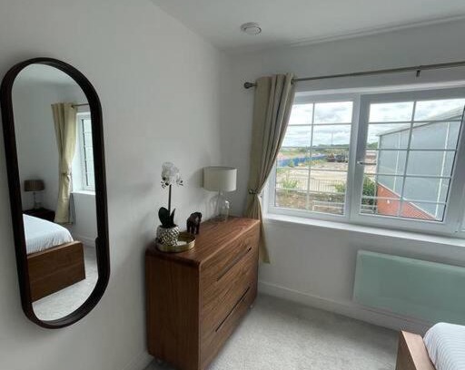 Wainscot House | Luxury 1 Bed Apartment In The Heart Of Rochester