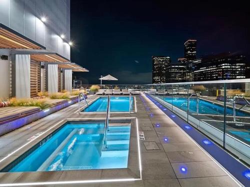 Downtown Seattle Apartment | Luxury 1 Bedroom 1Bath Convention Center
