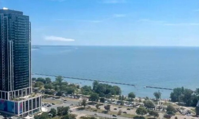 Swansea Condo | Luxury 1 Bedroom Condo