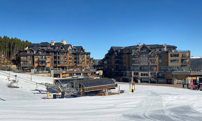 Peak 8 Condo | Luxury 2 Bedroom Lock-Off, Breckenridge layout, at the Base of Peak 8. 30% off!
