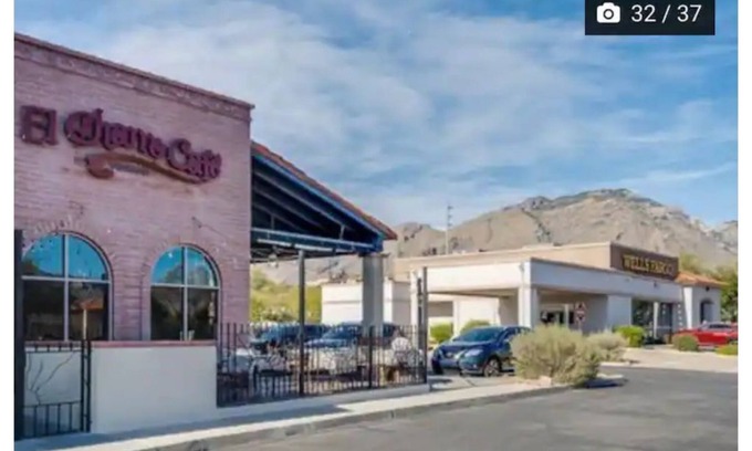 Tucson Condo | Luxury 2B 2B@ Catalina Foothills Resort - Tucson