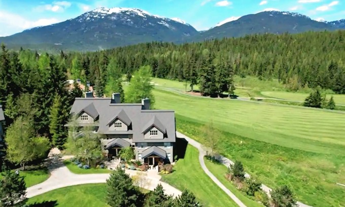 Blackcomb House | Luxury 2BD/2BA Sleep 6 Townhome- Free Parking