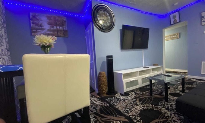 Downtown Baltimore Apartment | luxury 2bedroom apartment