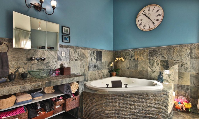 Bulls Ferry and Jacob's Ferry House | LUXURY 3,250SQFT TOWNHOUSE WITH MANHATTAN & OCEAN VIEWS - 15MINS TO TIMES SQUARE