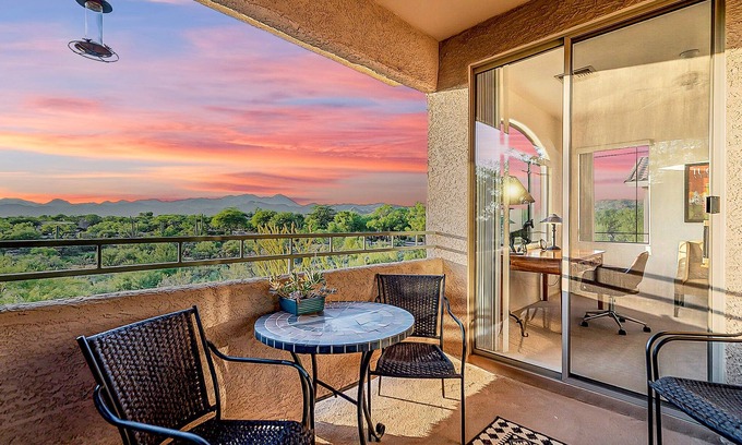 Rancho Vistoso Condo | Luxury 3BD/2BA Desert Oasis Near Tucson w Pool, Views, Low Summer Rates! 🌄