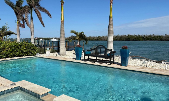 Englewood House | Luxury 3BR 3 Bath Home with Private POOL, SPA, and DOCK. Short stroll to Beach.