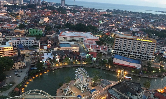 Bunga Paya Pantai Apartment | LUXURY 3BR Penthouse I The ShorenHotel & Residence I Seaview InPoolview 1 6-9Pax