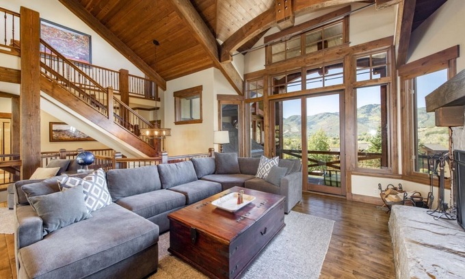 Park Meadows House | Luxury 4 Bedroom Home in Park City with Amazing Mountain Views