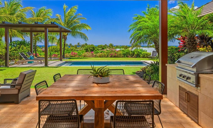 Poipu House | Luxury 4 bedroom home with Ocean Views