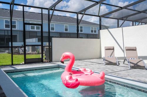 Four Corners House | Luxury 5Bd Close to Disney with Pool at Windsor Cay 1285