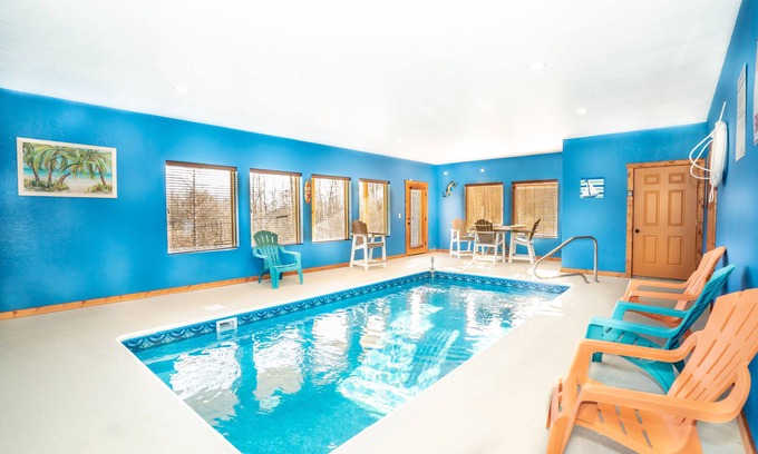 Gatlinburg Cabin | Luxury 5BR Cabin w/Private Pool, Theater & Game Room – Near Gatlinburg