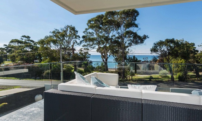 Bridport House | Luxury accommodation at Bridport
