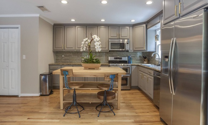 Chamblee House | Luxury accommodation from Alana's luxury homes