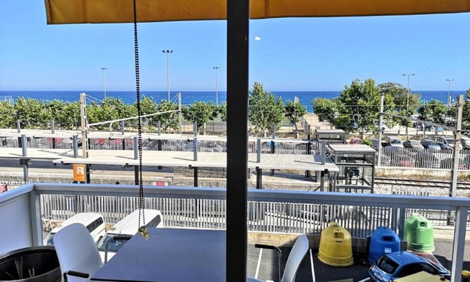 Calella Apartment | Luxury Apartment Accommodation, next to beach & train station Calella