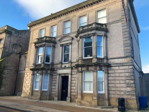 Nairn Apartment | Luxury Apartment at Barron House