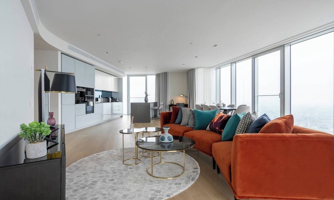 Canary Wharf Apartment | Luxury apartment in bustling Canary Wharf