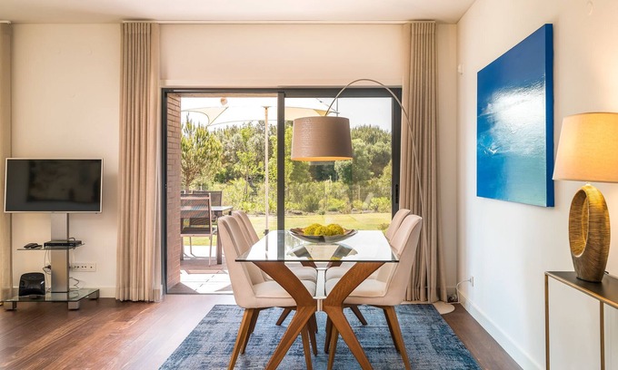Vilamoura Apartment | Luxury apartment in prestigious private condominium with pool next golf course